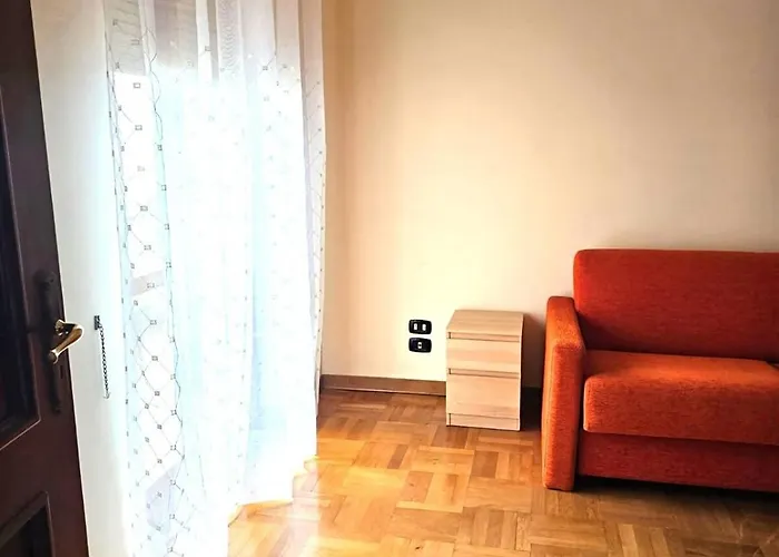 Al Centro Citta E Fronte Mare, Five Apples Apartmán Reggio di Calabria