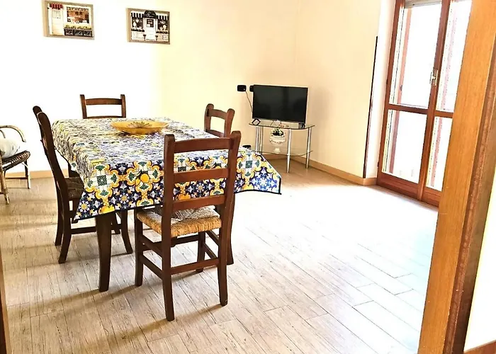 Al Centro Citta E Fronte Mare, Five Apples Apartmán