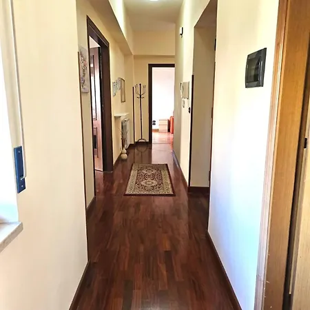 Al Centro Citta E Fronte Mare, Five Apples Apartmán *